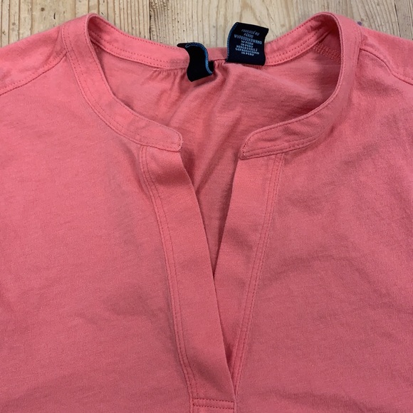 Cynthia Rowley Sleeveless Top Ladies size M Coral Color - Picture 3 of 7